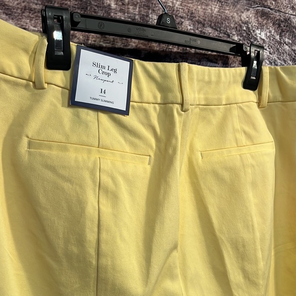 Charter Club slim leg crop pants - Picture 4 of 5